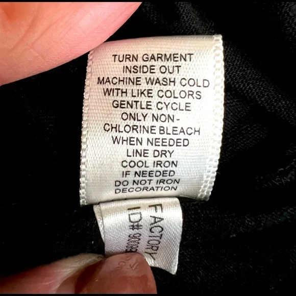 S O L D ❗️💎GORGEOUS Jet Black Blousy EXPRESS Top Black Bejeweled Straps/Neck -M - Picture 10 of 10